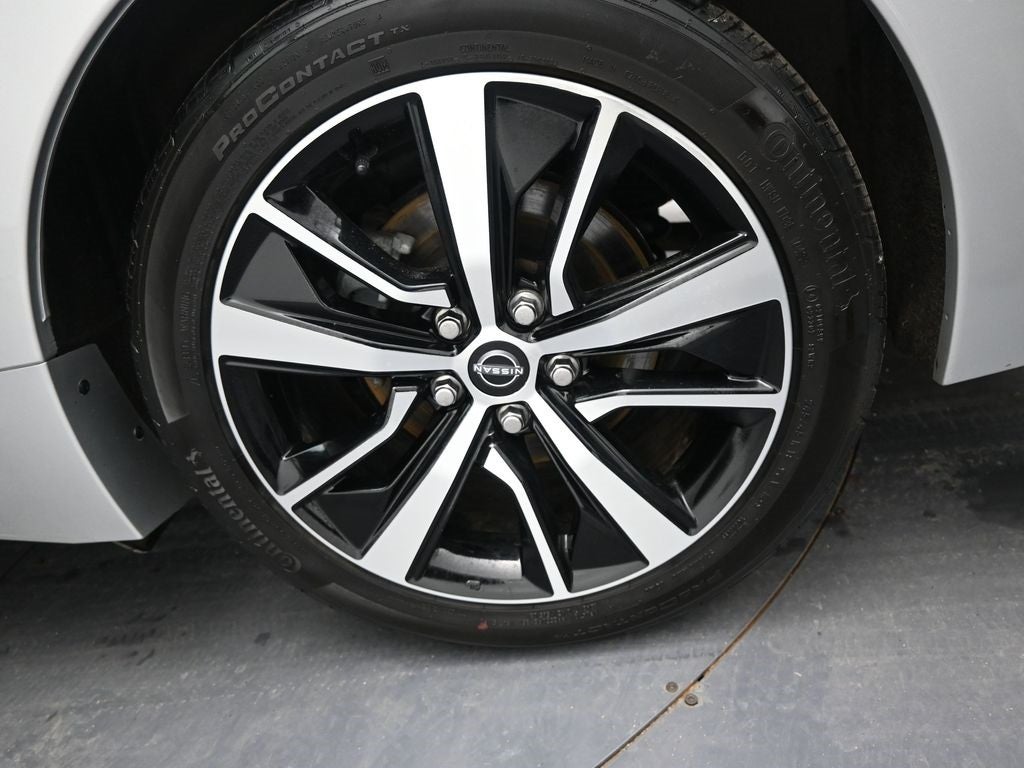 2023 Nissan Maxima SV