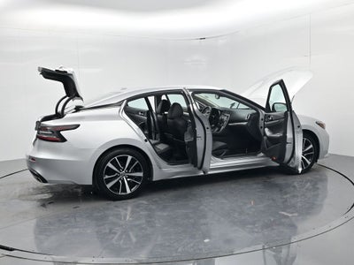 2023 Nissan Maxima SV