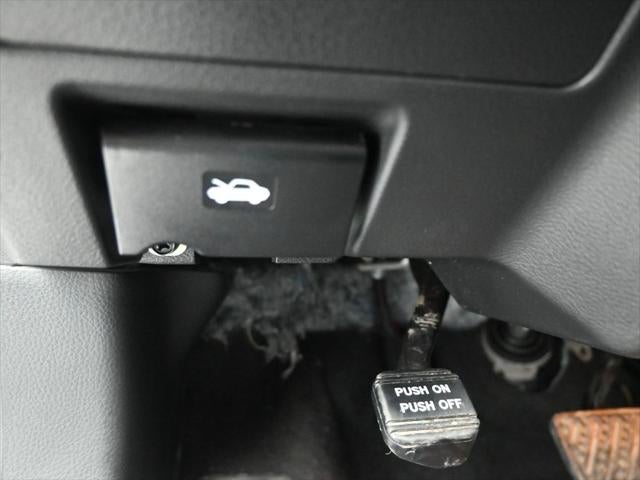 2023 Nissan Maxima SV