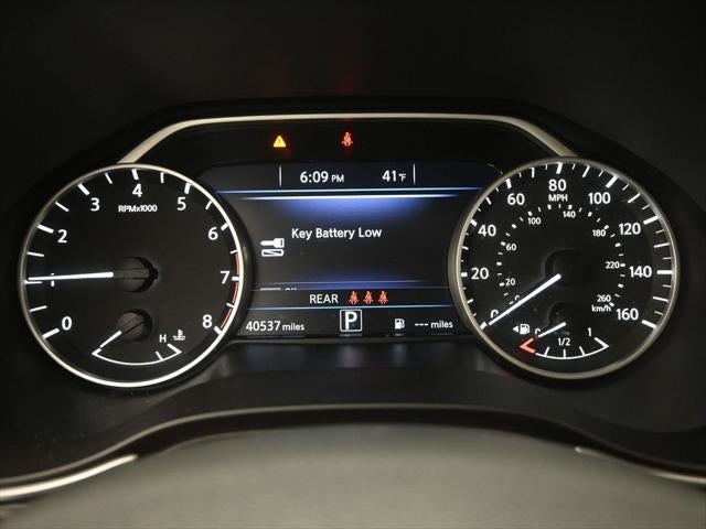 2023 Nissan Maxima SV