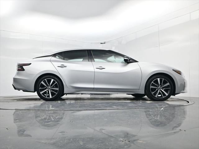 2023 Nissan Maxima SV