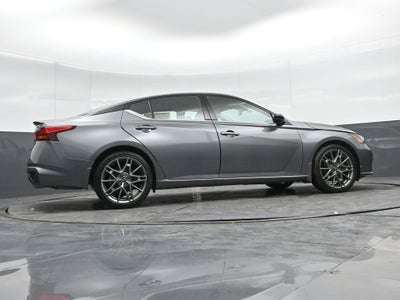 2023 Nissan Altima 2.0 SR
