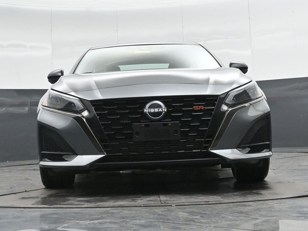 2023 Nissan Altima 2.0 SR