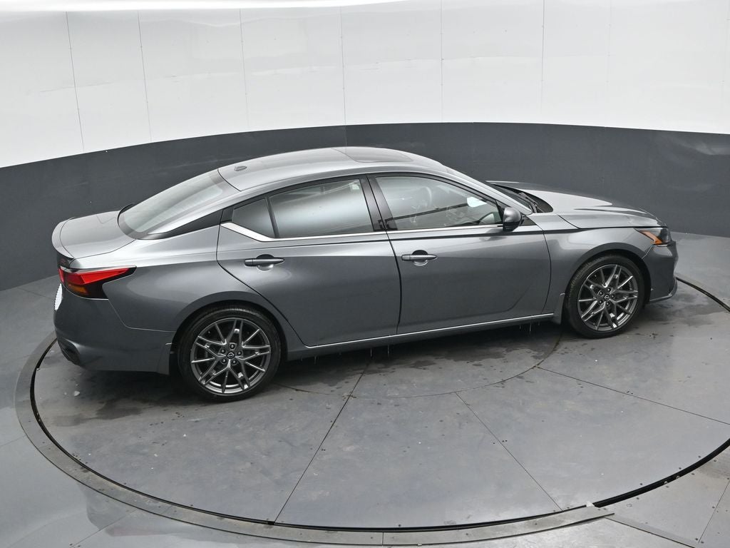 2023 Nissan Altima 2.0 SR