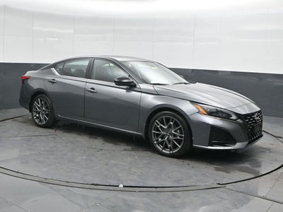 2023 Nissan Altima 2.0 SR