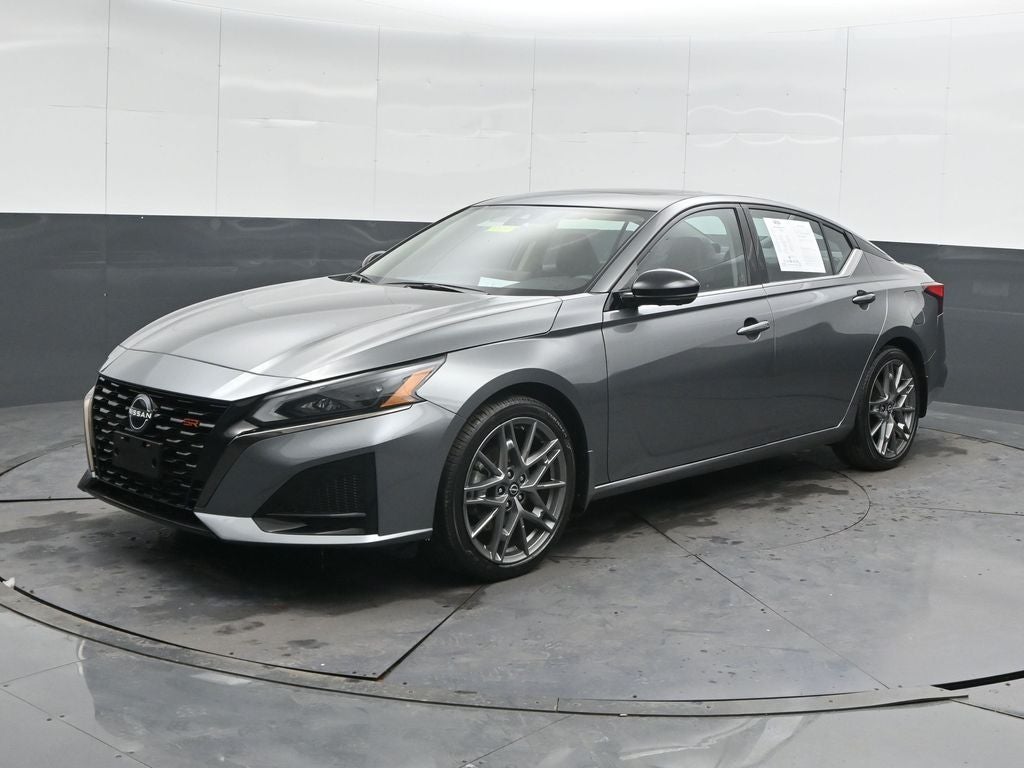 2023 Nissan Altima 2.0 SR