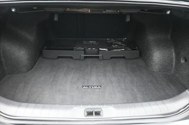 2023 Nissan Altima 2.0 SR