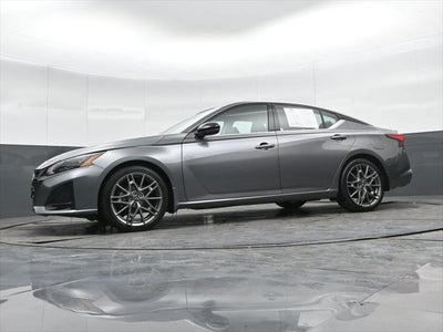 2023 Nissan Altima 2.0 SR