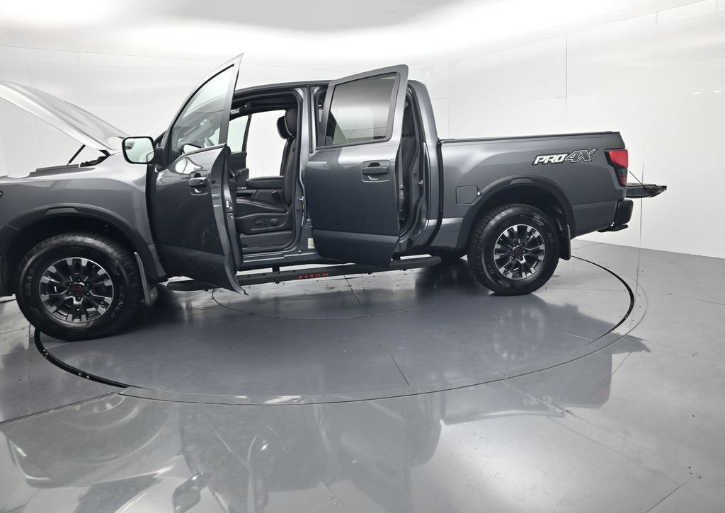 2023 Nissan Titan PRO-4X