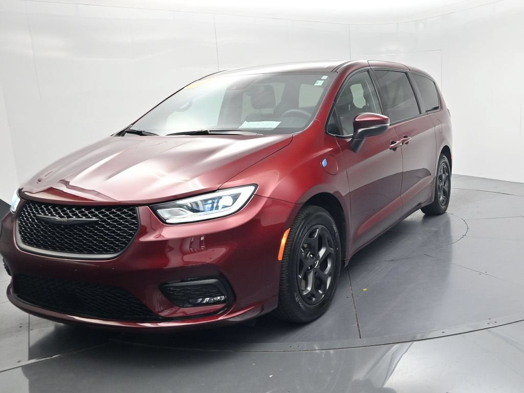 2023 Chrysler Pacifica Hybrid Touring L