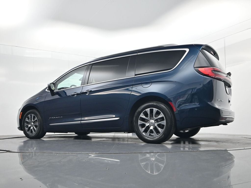2023 Chrysler Pacifica Hybrid Pinnacle