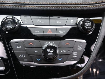 2023 Chrysler Pacifica Hybrid Pinnacle