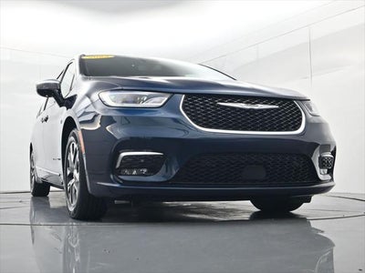 2023 Chrysler Pacifica Hybrid Pinnacle