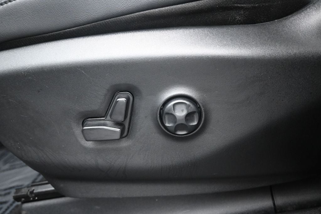 2024 Chrysler Pacifica Hybrid Select S Appearance