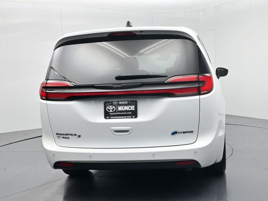 2024 Chrysler Pacifica Hybrid Select S Appearance