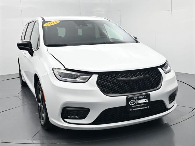 2024 Chrysler Pacifica Hybrid Select S Appearance
