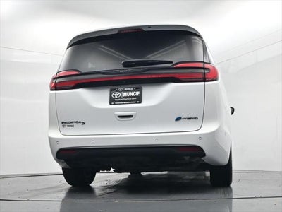 2024 Chrysler Pacifica Hybrid Select S Appearance