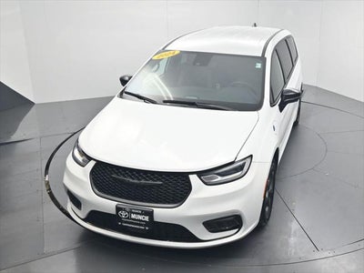 2024 Chrysler Pacifica Hybrid Select S Appearance