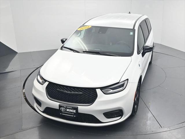 2024 Chrysler Pacifica Hybrid Select S Appearance