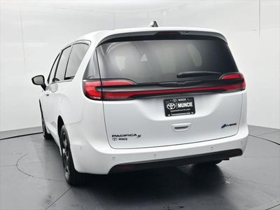 2024 Chrysler Pacifica Hybrid Select S Appearance