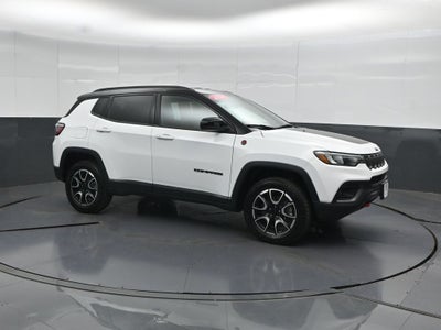 2024 Jeep Compass Trailhawk