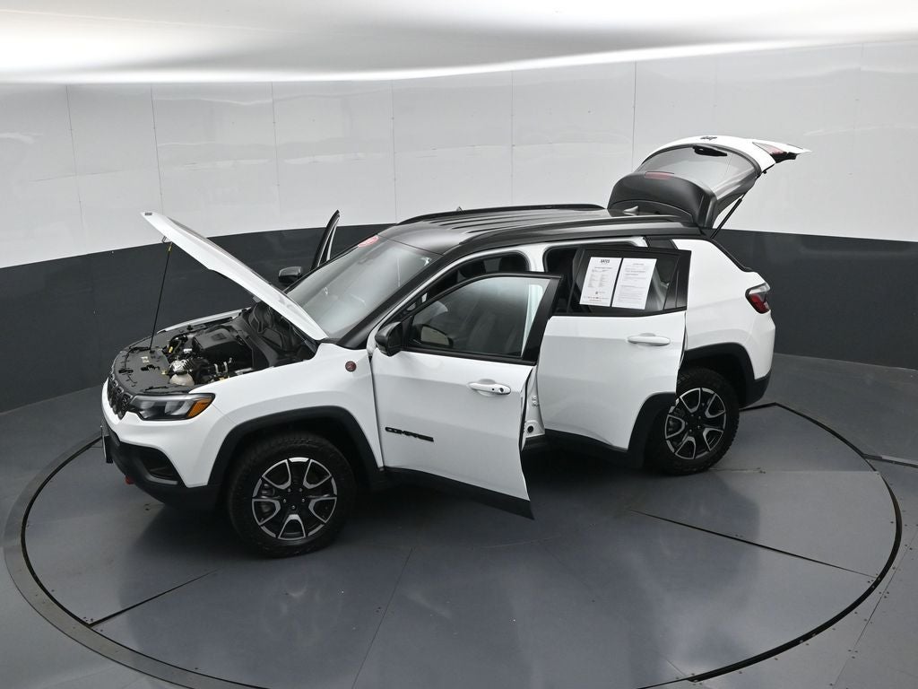 2024 Jeep Compass Trailhawk