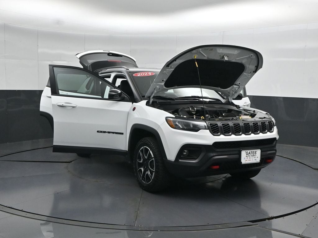 2024 Jeep Compass Trailhawk