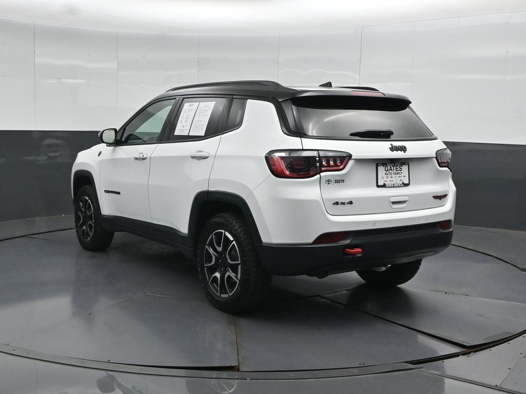 2024 Jeep Compass Trailhawk