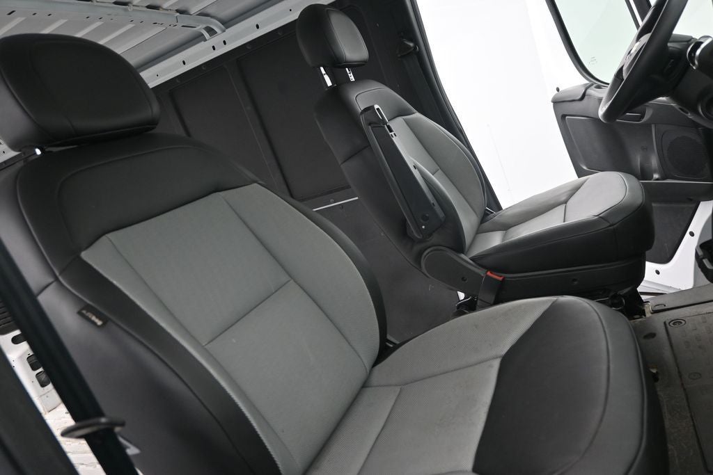 2025 RAM ProMaster 2500 Base