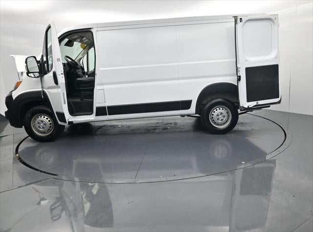 2025 RAM ProMaster 2500 Base
