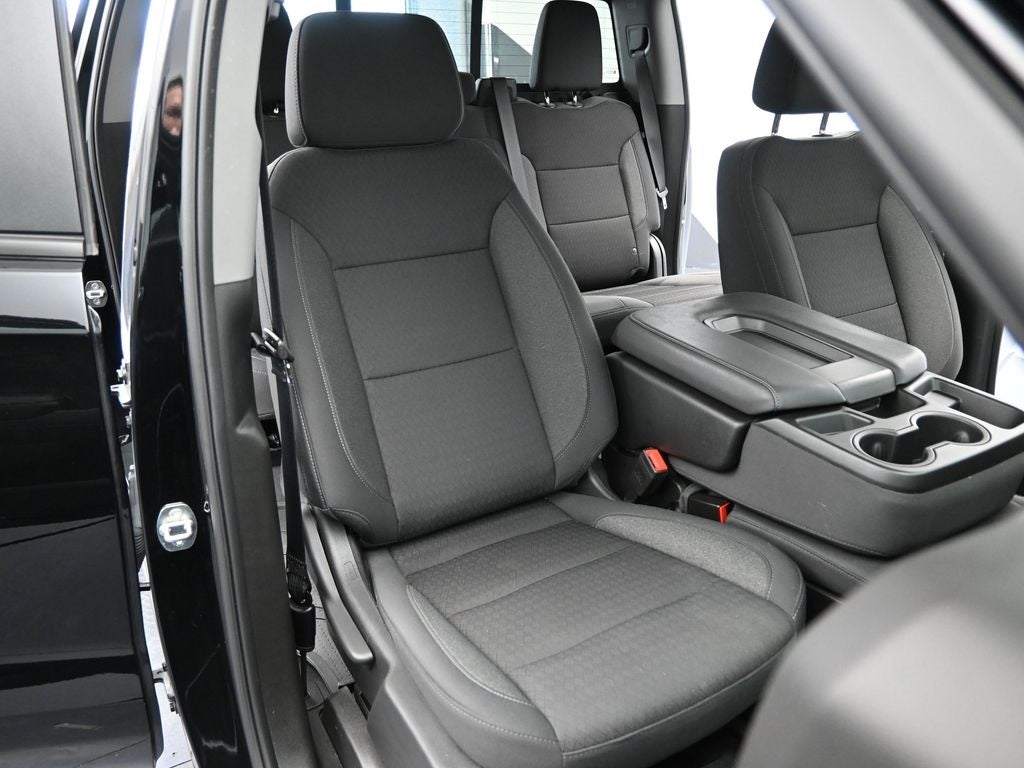 2024 Chevrolet Silverado 1500 LT LT1