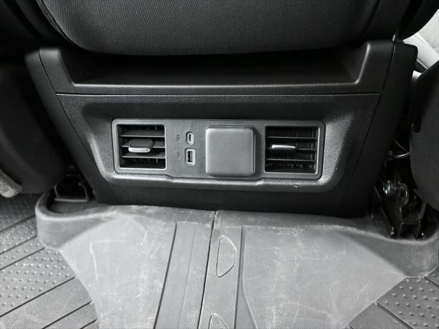 2024 Chevrolet Silverado 1500 LT LT1