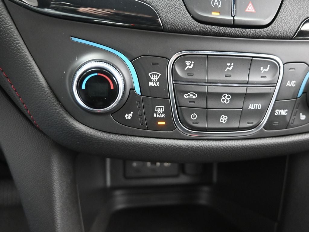2023 Chevrolet Equinox RS - Photo 32