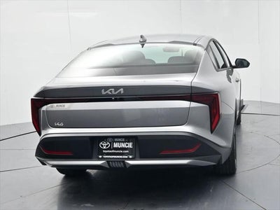 2025 Kia K4 EX