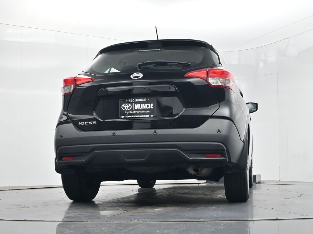 2020 Nissan Kicks S