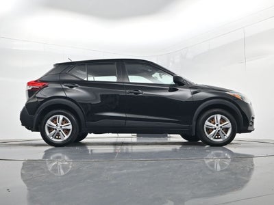2020 Nissan Kicks S