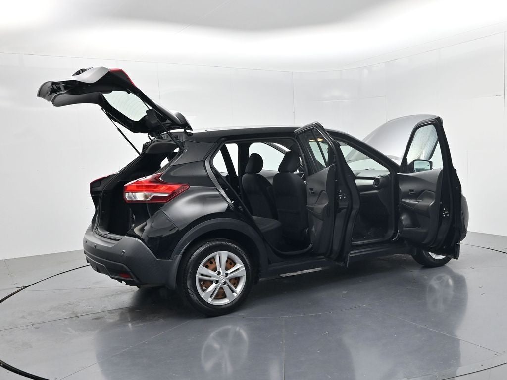 2020 Nissan Kicks S
