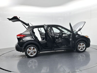 2020 Nissan Kicks S