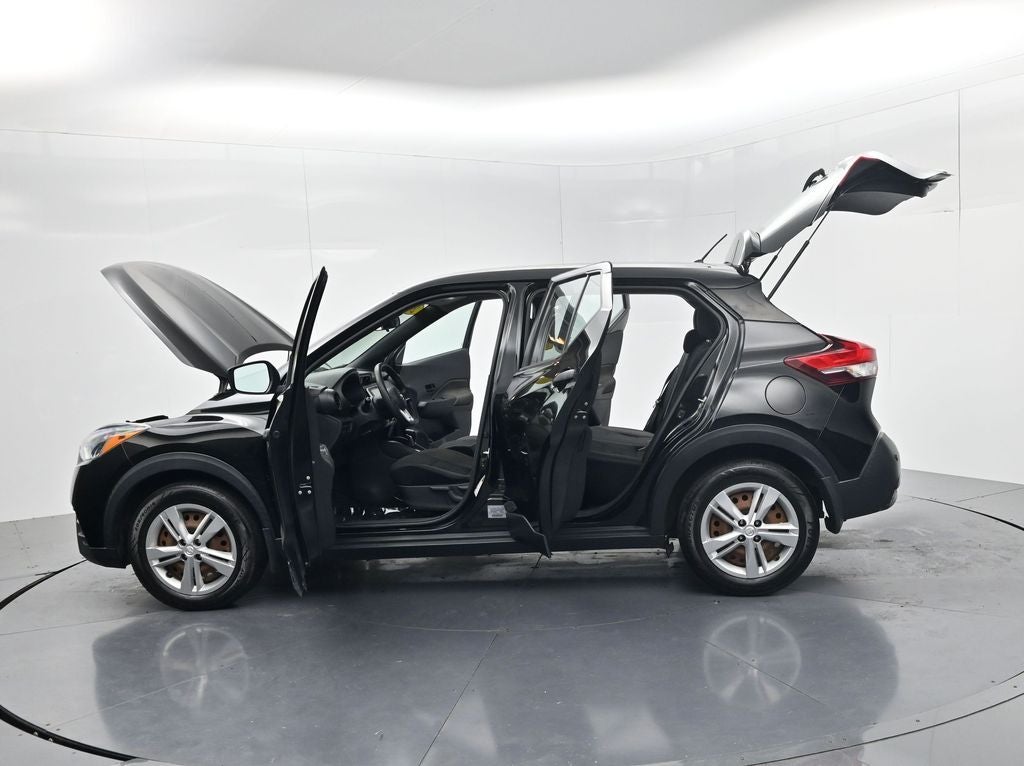2020 Nissan Kicks S