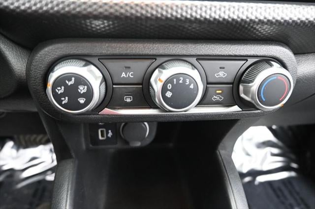 2020 Nissan Kicks S