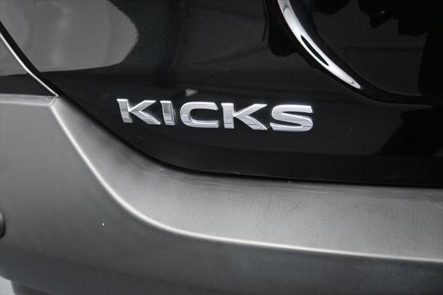 2020 Nissan Kicks S