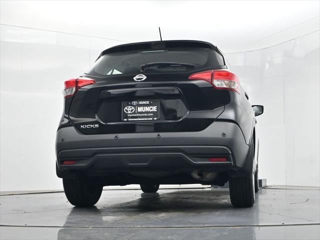 2020 Nissan Kicks S