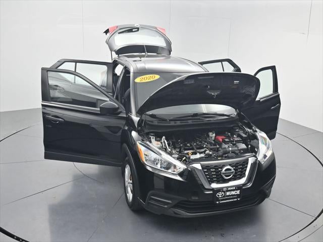 2020 Nissan Kicks S