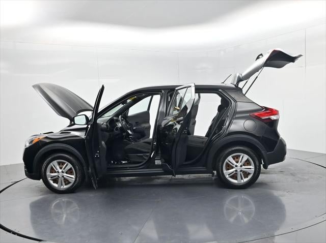 2020 Nissan Kicks S