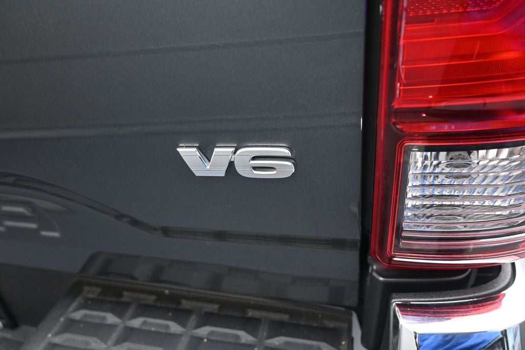 2023 Toyota Tacoma SR5 V6