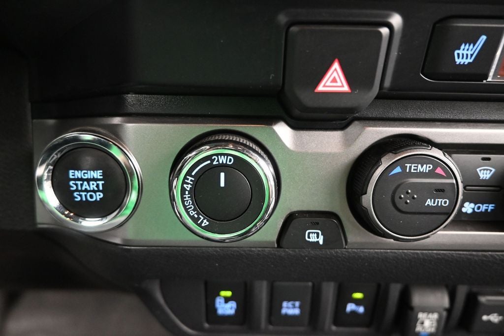 2023 Toyota Tacoma Limited V6