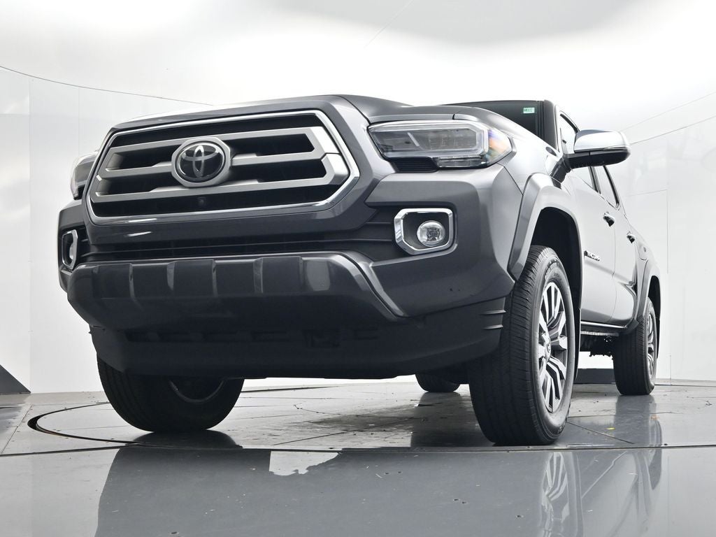 2023 Toyota Tacoma Limited V6