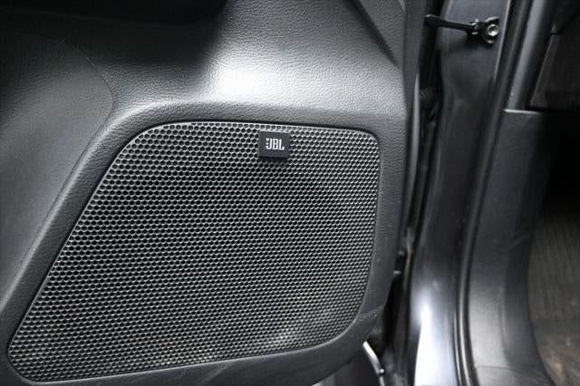 2023 Toyota Tacoma Limited V6