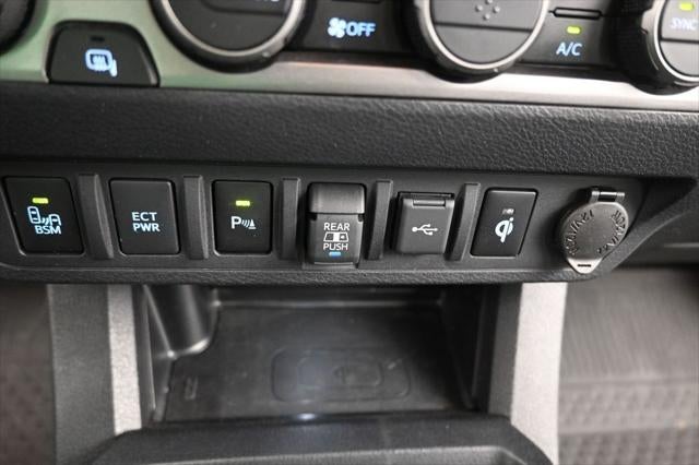 2023 Toyota Tacoma Limited V6