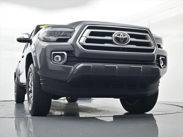 2023 Toyota Tacoma Limited V6